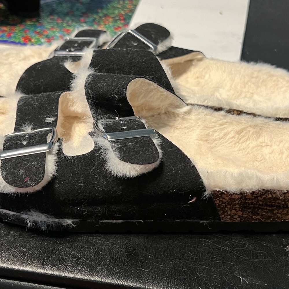 Slippers